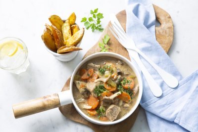 Ragoût de veau et frites au four