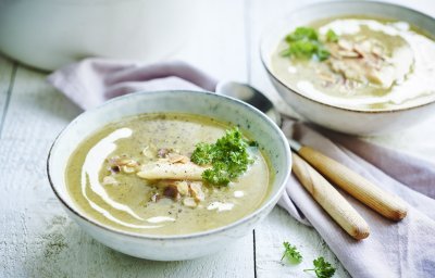 Soupe de brocoli à la truite fumée