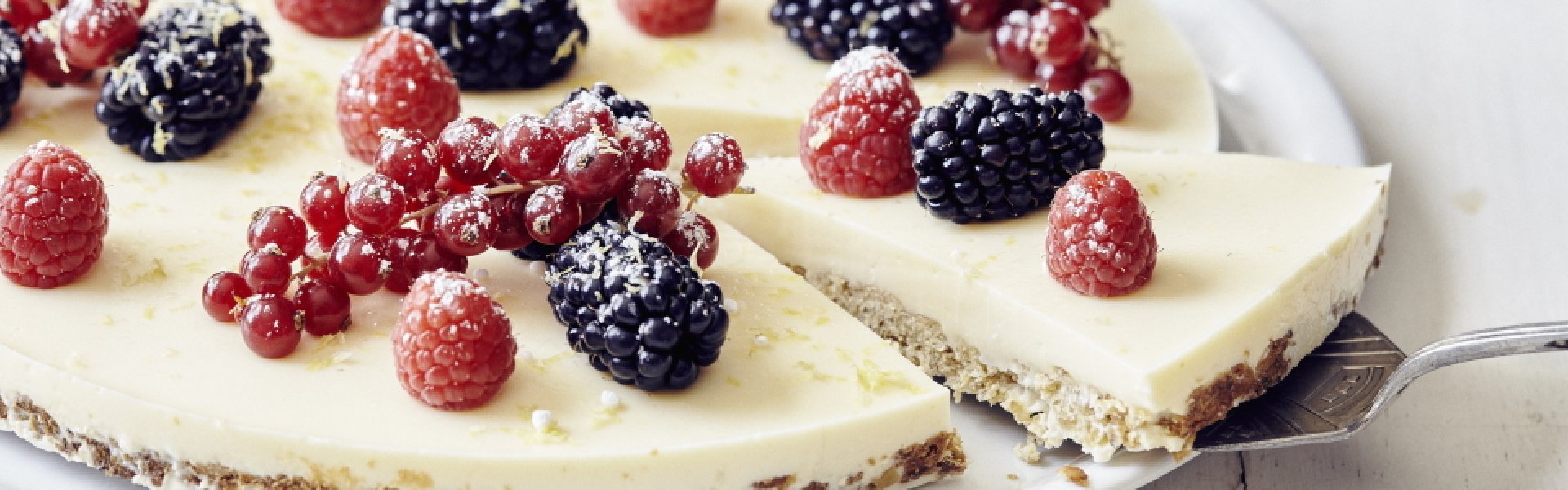 Cheesecake aux flocons d’avoine et aux fruits rouges